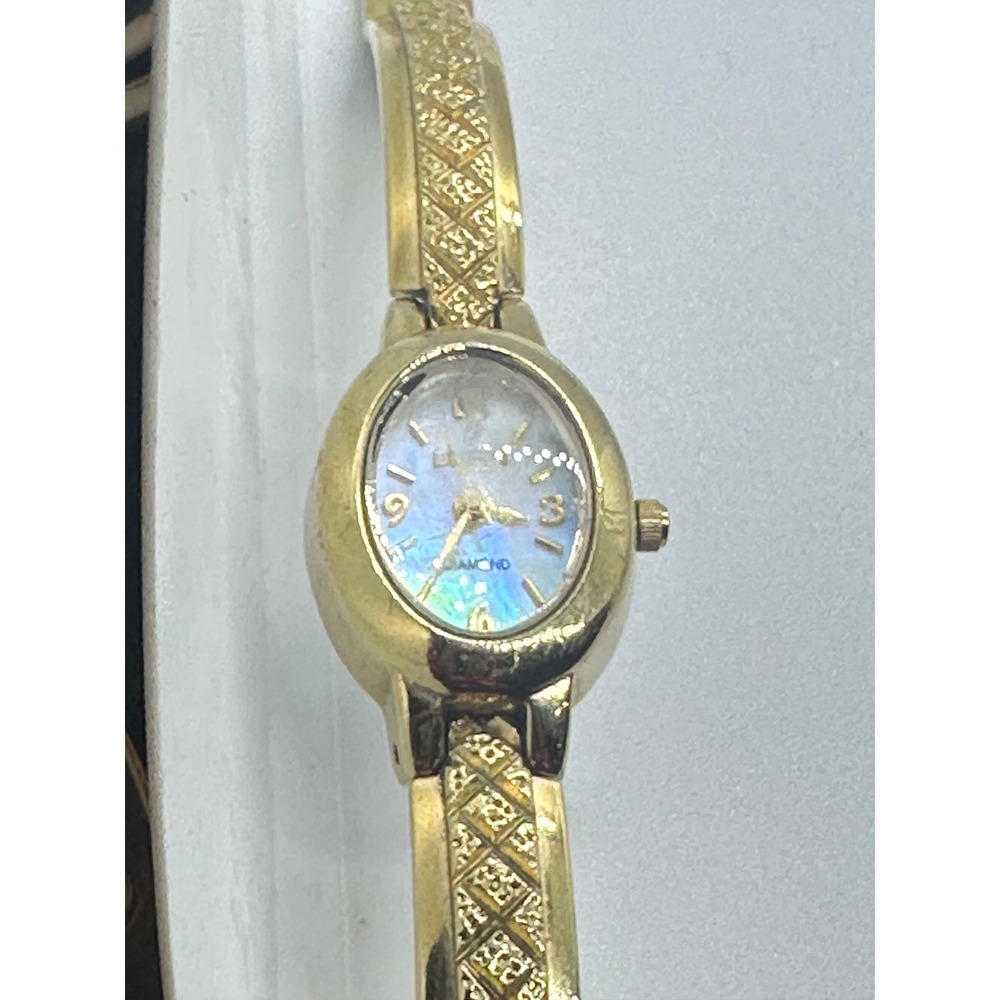 Elgin EG8074 Womens Gold Tone Diamond Mother of Pearl Dial Watch Japan Movt